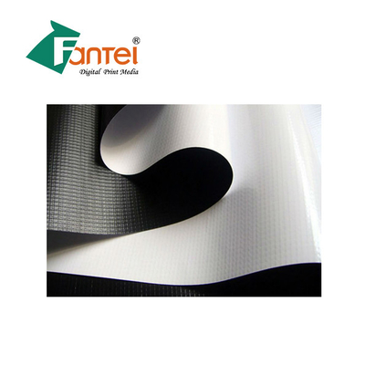 Formato largo da bandeira do PVC 700gsm Blockout do branco 100m que imprime a tinta UV
