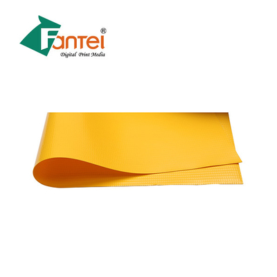 O PVC de Sunproof revestiu a tela 1000X1000 20X20 de encerado para a tampa do caminhão