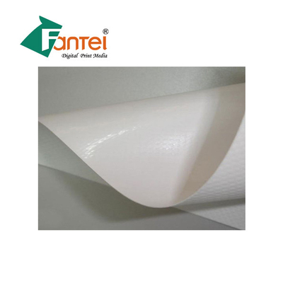 Tempo de revestimento UV das bandeiras feitas sob encomenda do anúncio 13OZ exterior resistente